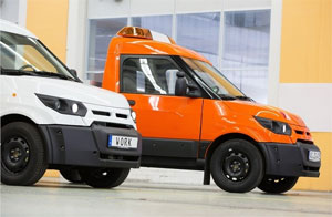 Die Elektro-Transporter WORK und WORK L werden ab sofort auch über Ford Transit-Center verkauft