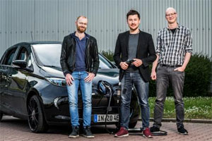 Das ChargeX Gründerteam (v.l.l.n.r.): Michael Masnitza (CBDO), Tobias Wagner (CEO), Johannes Engeln (CTO). Copyright: Provadis GmbH/Lutz Sternstein / Herausgeber: BayStartUp GmbH