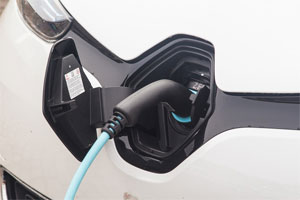 Die Automotive-Experten von PwC Autofacts gehen davon aus, dass die Elektro-Autos tendenziell eher bei Kleinwagen und in der Mittelklasse ihre Heimat finden werden