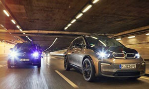 Während der Paris Auto Show wurden der neue BMW i3 und der BMW i3s vorgestellt.
