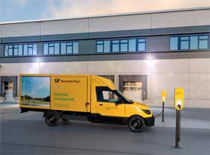 „Als einer der größten Betreiber von Fahrzeugflotten in Deutschland ist die Post Vorreiter für klimafreundliche Elektromobilität“, sagt Martin Herrmann, Vertriebsvorstand der innogy SE