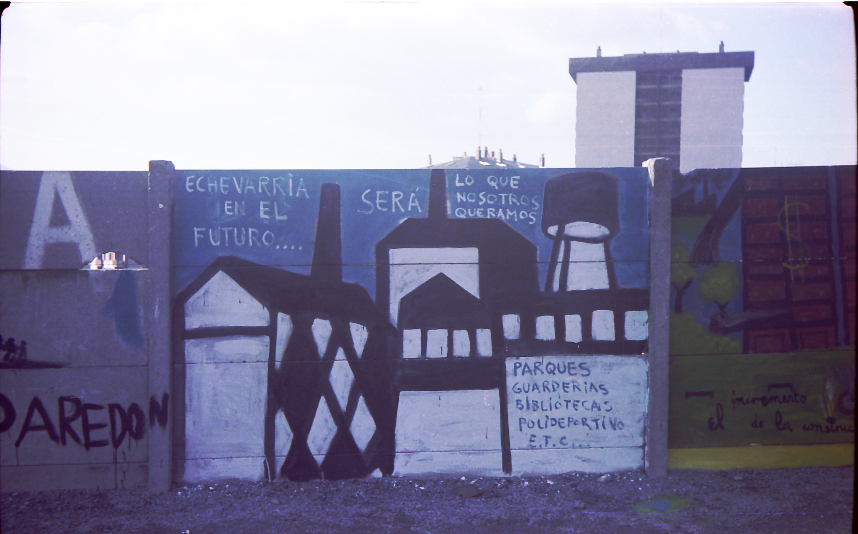 1978, murales y pintadas