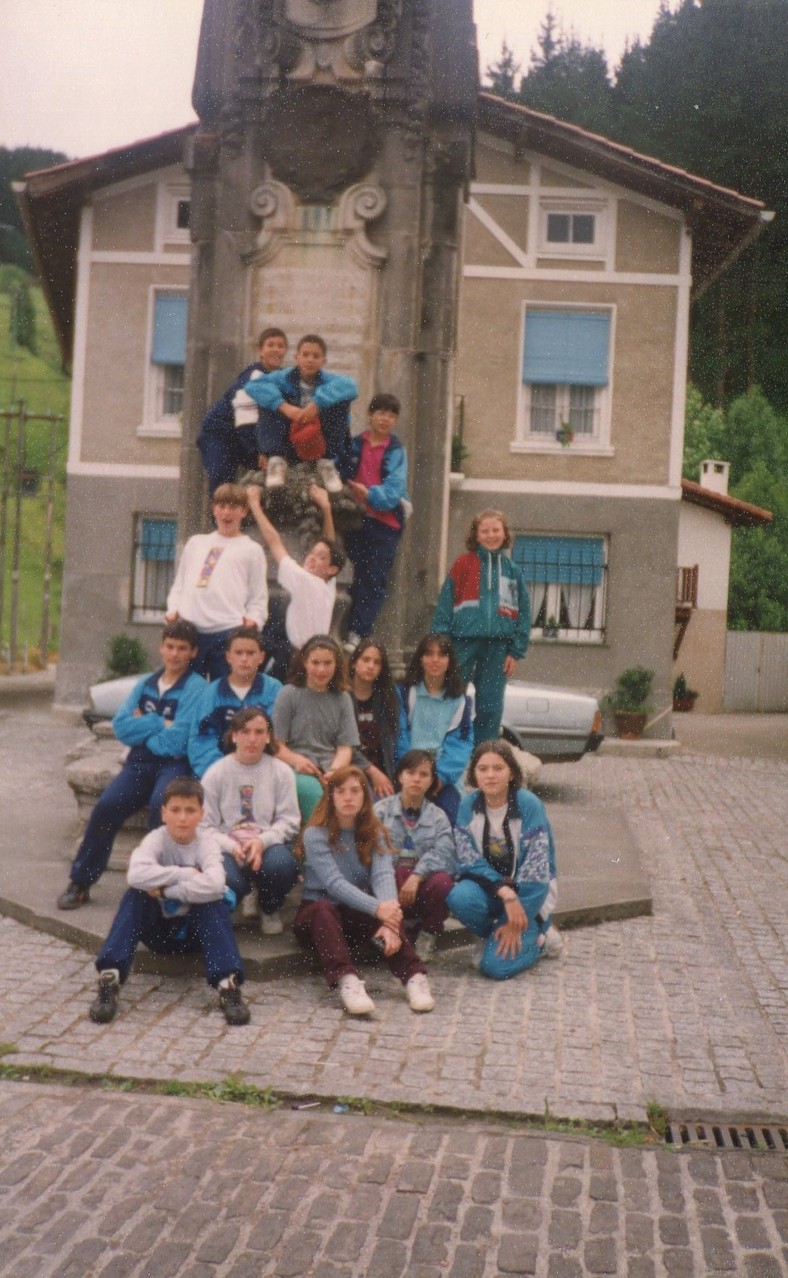 Curso 1994-1995. Excursión a Bolivar. 7ºB