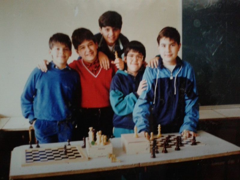 Foto del equipo ajedrez, febrero 1991