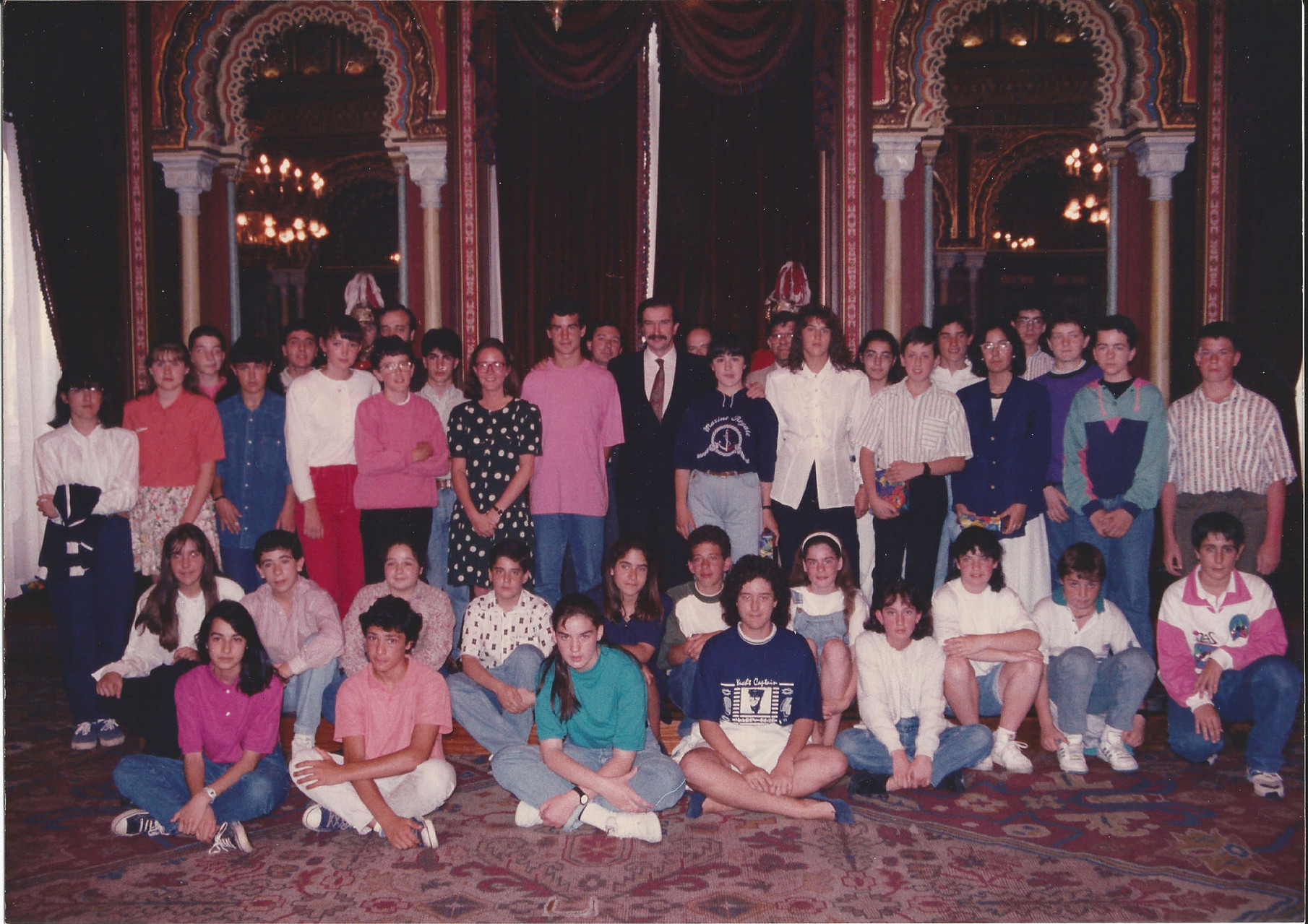 1991 Candidatos y premiados con Beca Viuda de Epalza. Premiados por C.P. Zurbaran Lourdes Pérez y Gonzalo Pellejero