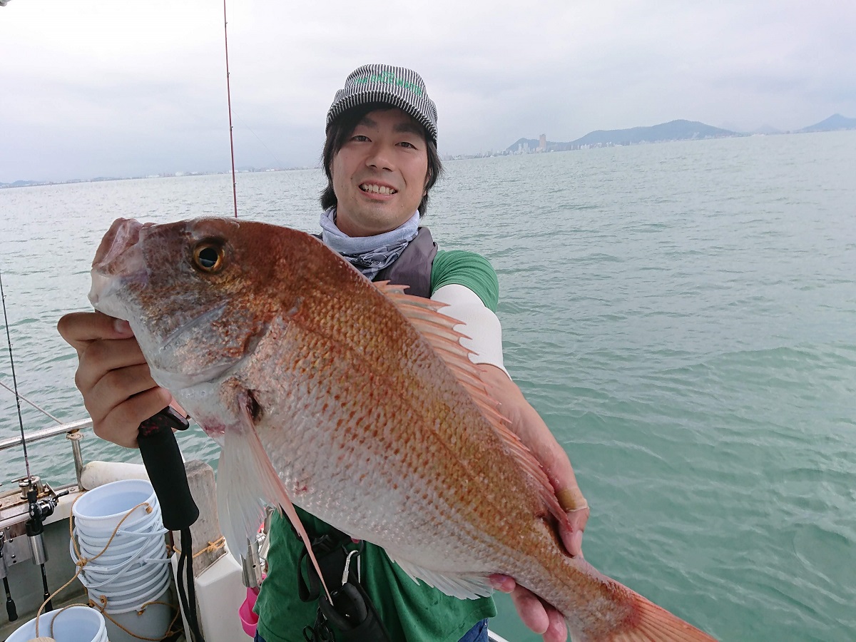 フィッシングガイドかわい さんにてタイラバ The Back Water ザ バックウォーター フィッシングウェア