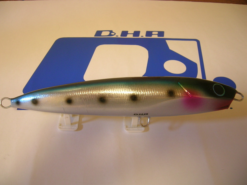 Nagato Rd 240㎜　152ｇ　センターラトル