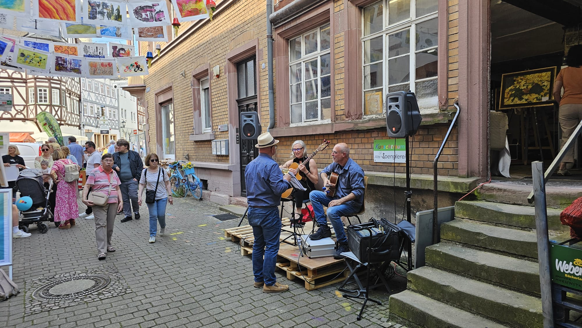 Mai 2024: Der Kunstkreis auf dem Regionaltag Lauda-Königshofen