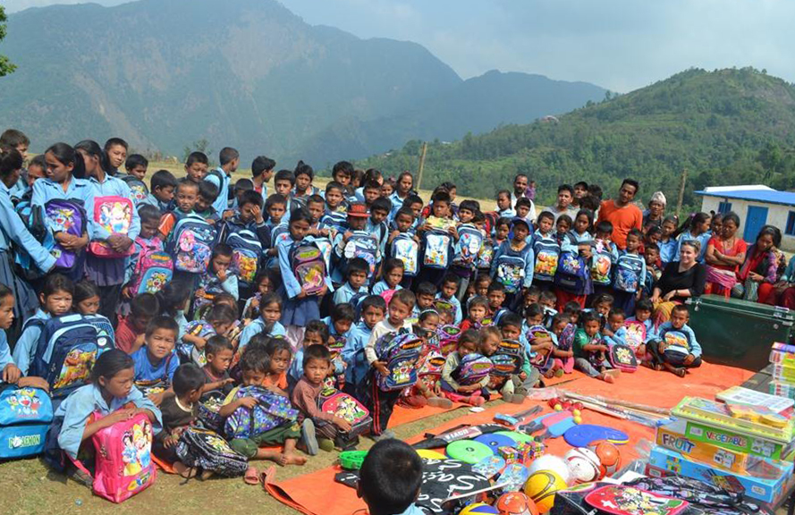 Erdbeben Nepal Unterstützung - Mahadev Kharka Lernzentrum Eröffnung