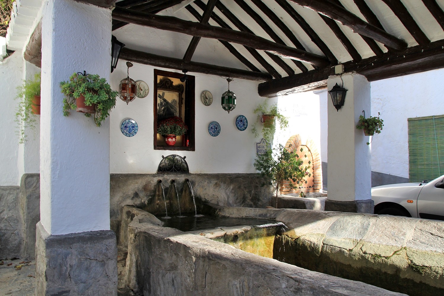 The Washing Sinks of Melegis