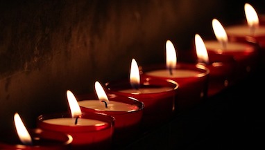 The dead of a Twin Flame represented by candles