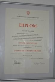 Diplom Eidg. Kosmetikerin