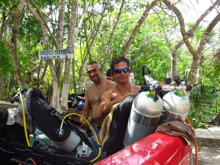 Cenotes Playa del Carmen with Albertos Scuba