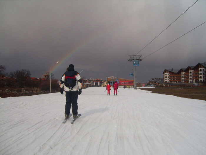 Auslauf zur Talstation mit Regenbogen