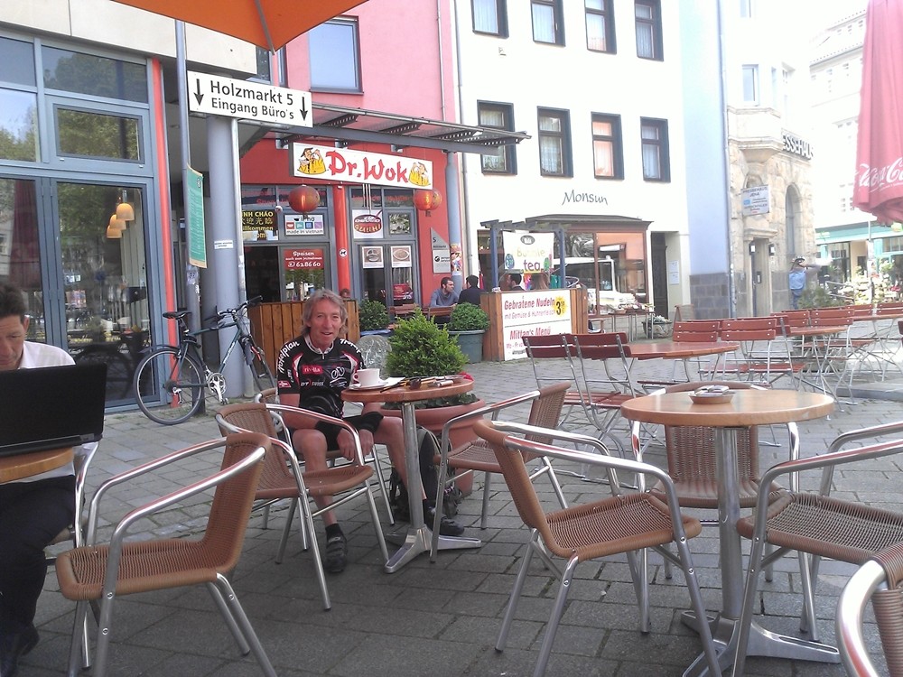 Jena, endlich mal wieder ein Internet - update im Cafe