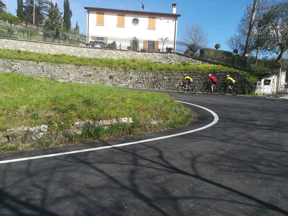 Von Predappio hinauf zum Rocca delle Caminata