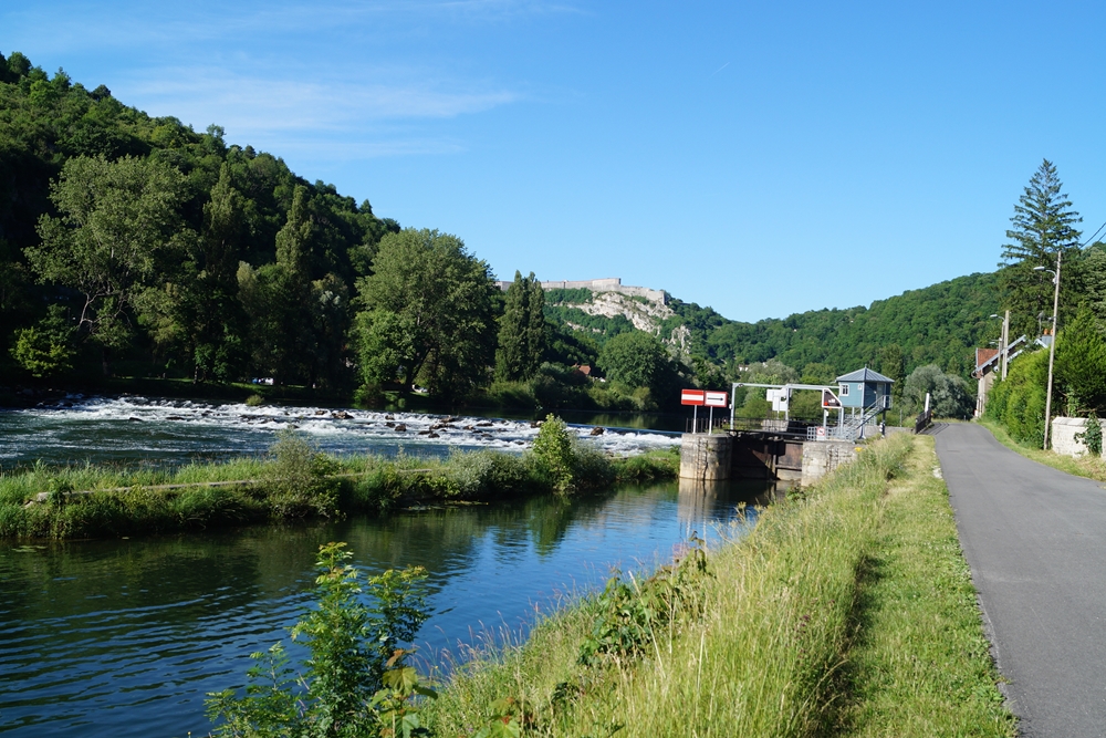 Kanal und Staustufe