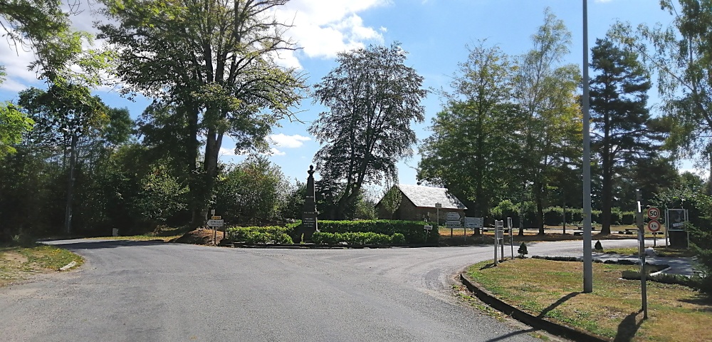 Über dem Tal der Dordogne