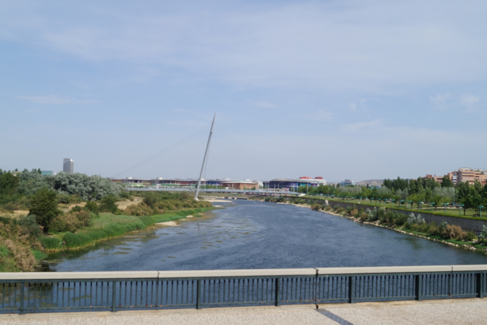 Der Ebro, Blick auf das EXPO - Gelände