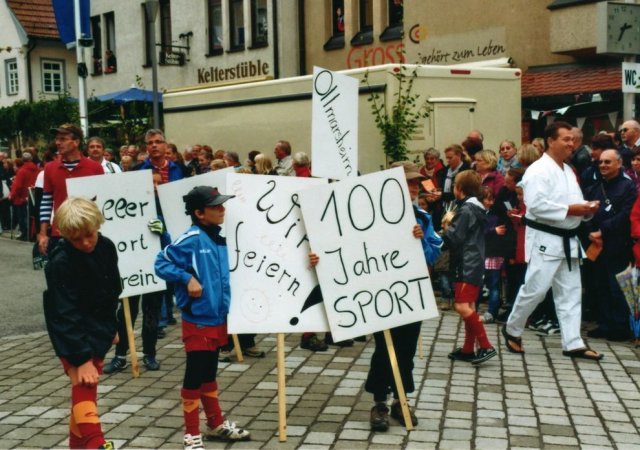 2011 - 100jähriges Vereinsjubiläum beim Winzerfest