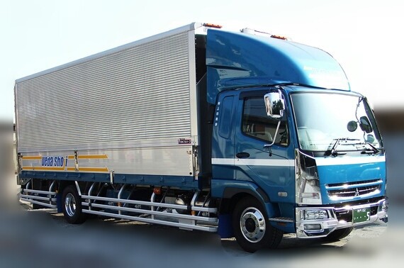 8トンウイング車：リヤーエアサス　上田商事