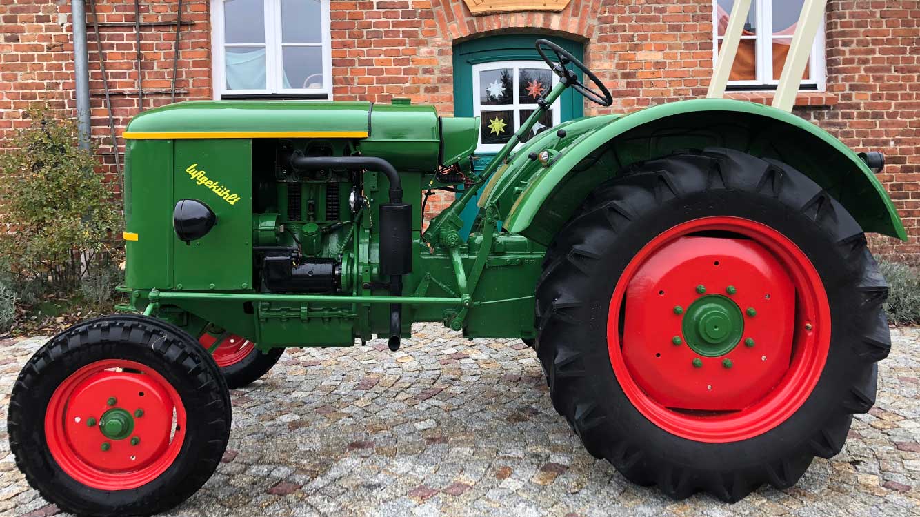 Trecker Vermietung DEUTZ F2L 514 treckerausflug an der Müritz