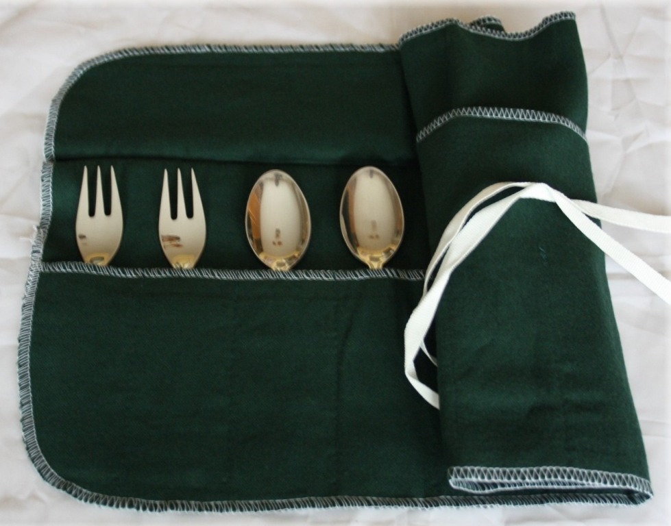Bestecktasche, Besteckrolle fr Silberbesteck, Anlaufschutz,  Besteckaufbewahrung - Januschke, Wolfgang Silberschmiede, Silberwaren,  Herstellung, Verkauf, Reparatur Besteck