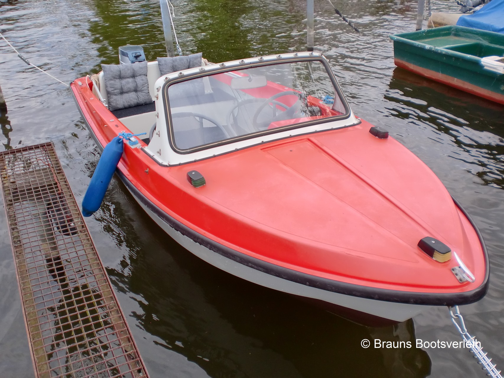 Ddr Motorboot Mit Wartburgmotor