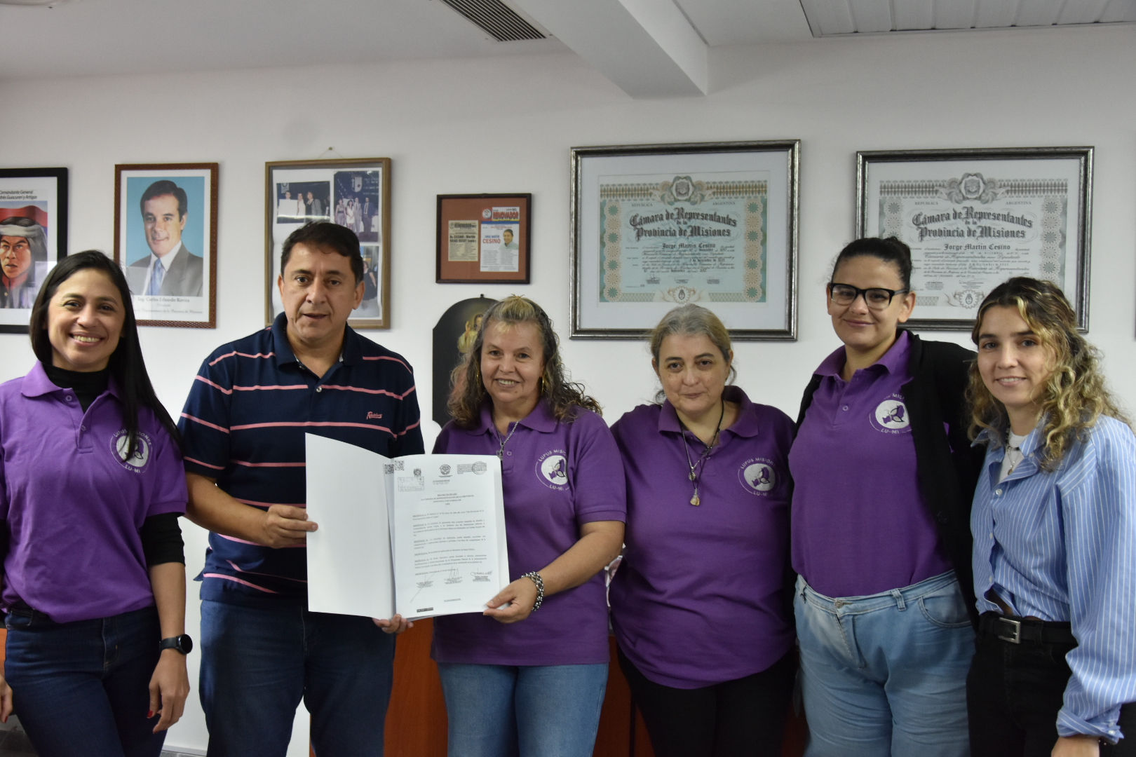 EL DIPUTADO MARTÍN CESINO IMPULSA INICIATIVAS LEGISLATIVAS PARA LA PREVENCIÓN DEL GLAUCOMA Y LA CONCIENTIZACIÓN SOBRE EL LUPUS