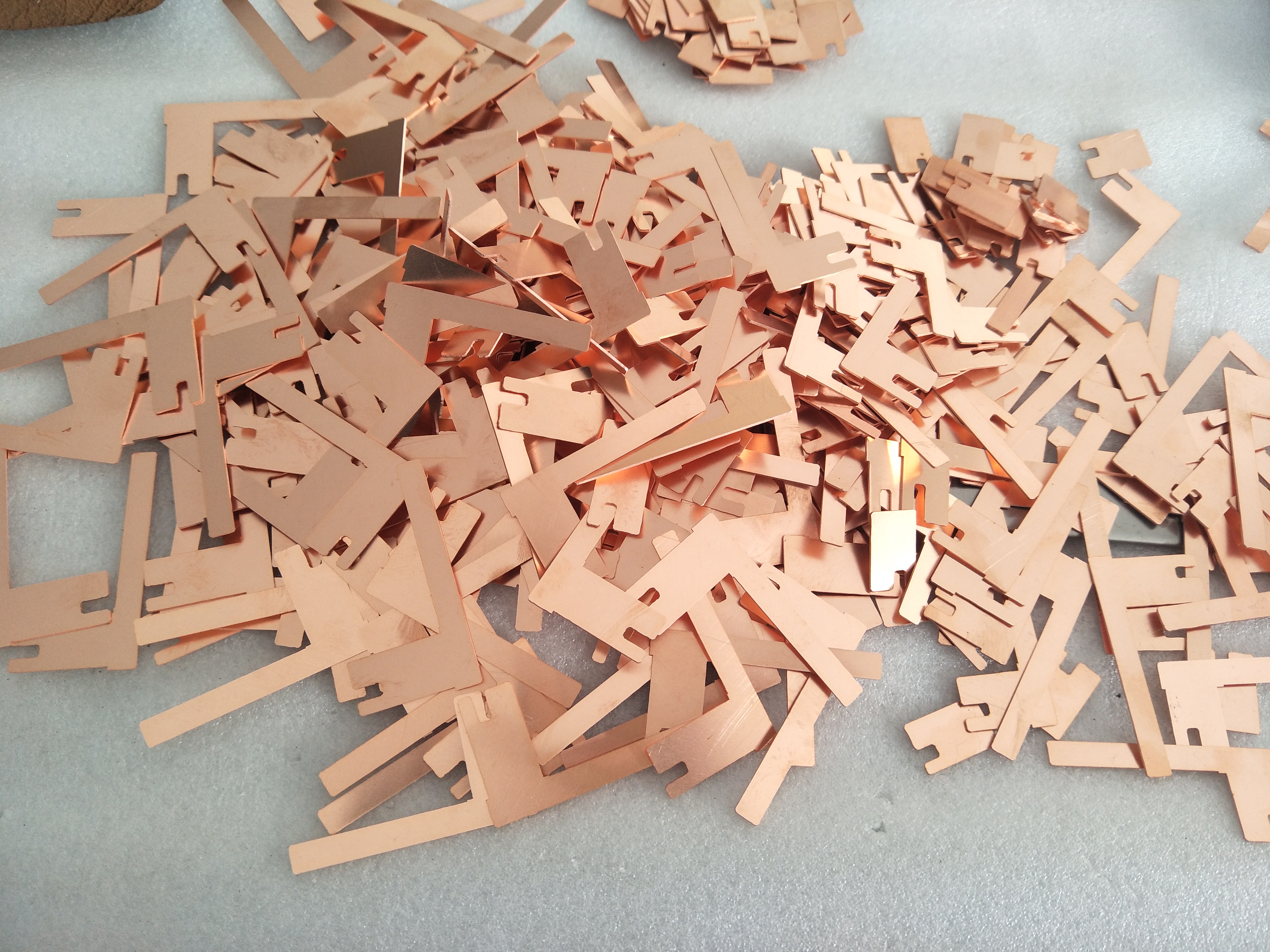 copper laser cutting on thin sheet