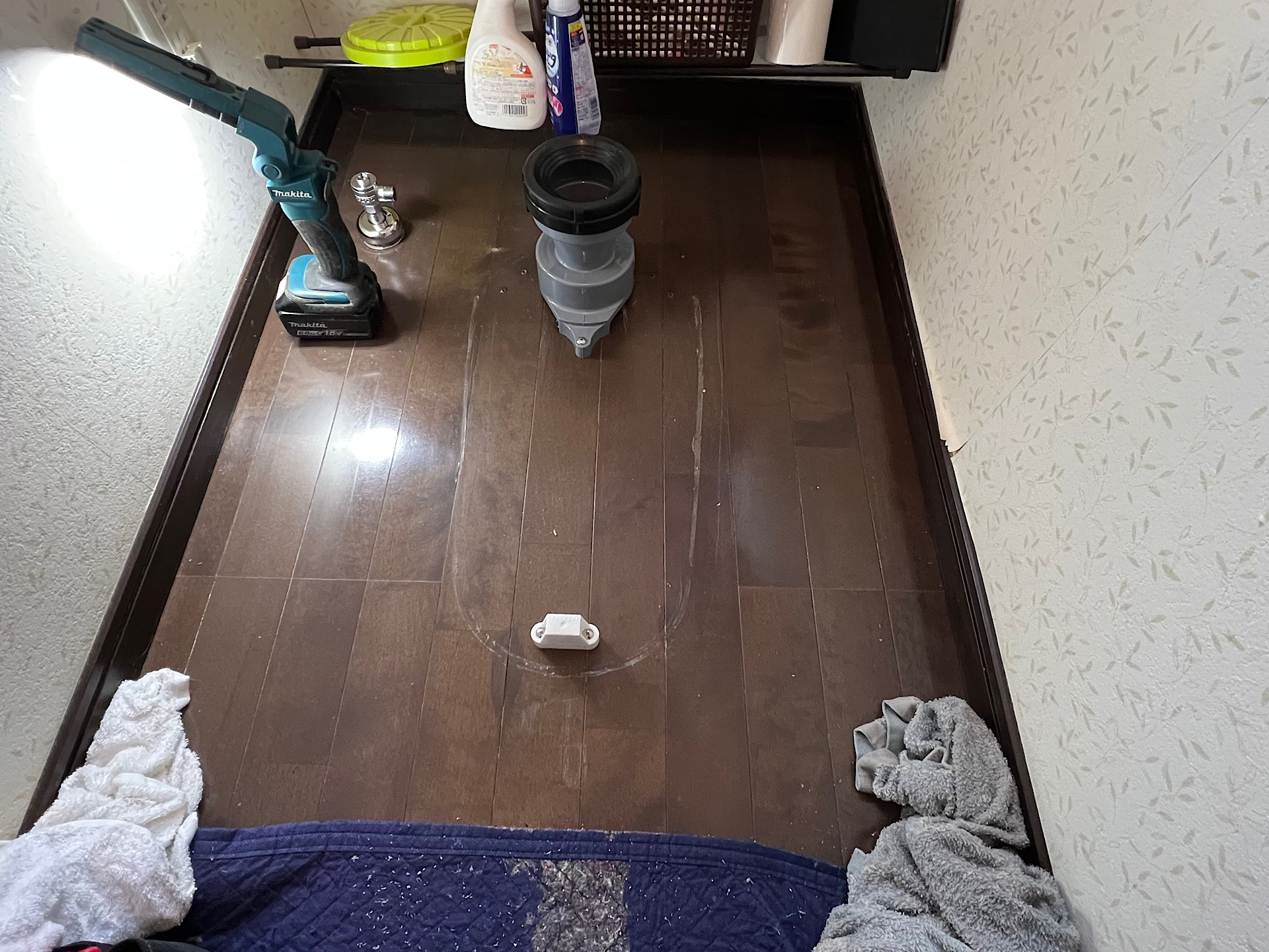 施工中  排水の部分も新しく✨