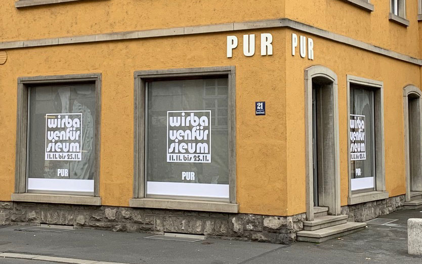 Fensterbeschriftung mir Plotfolien (© WÖRLE medien, Werbetechnik Würzburg)