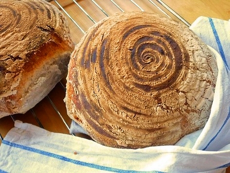 Pane con pasta madre