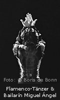 Titelfoto zur Fotoausstellung "Esencias flamencas" von Boris de Bonn; Rückansicht von Miguel Ángel, Flamencotänzer u. Bailarín/SW-Foto by Boris de Bonn