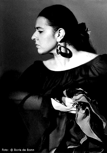Flamenco-Tänzerin (Bailaora) Rosa Martinez on stage