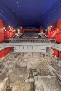 Bild (JPG, 877 KB): Archäologische Untersuchungen im ehemaligen Kino Capitol (Foto: Archäologischer Dienst des Kantons Bern)