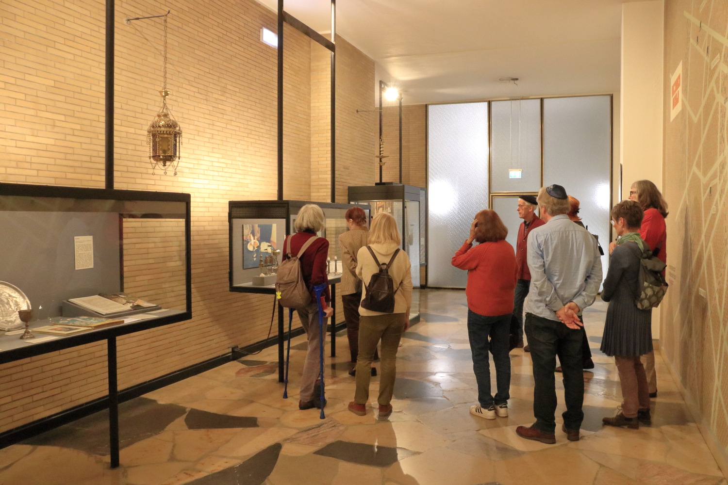 Shalom: Eine Führung durch die Synagoge in der Roonstraße