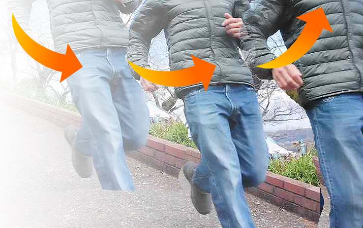 下り坂で足にくる悩みを解決：バックハンド・ロール