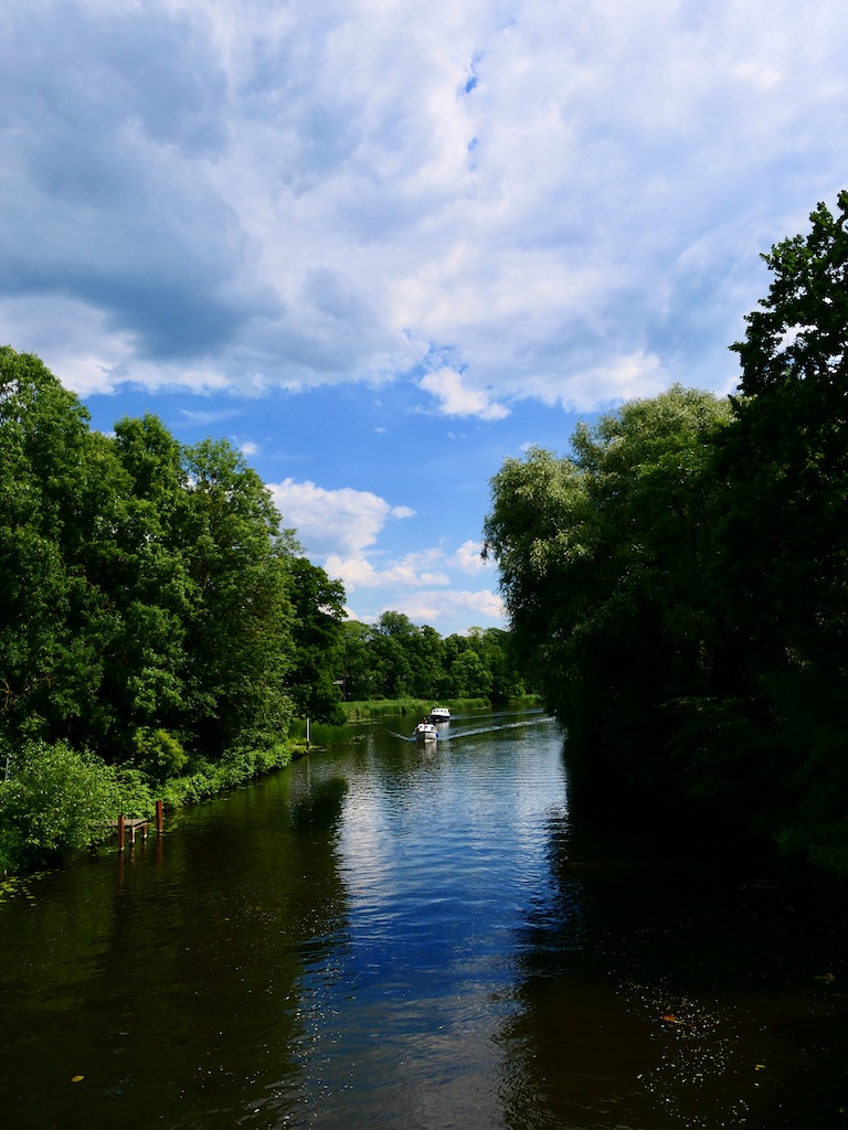 Havelkanal im Ort