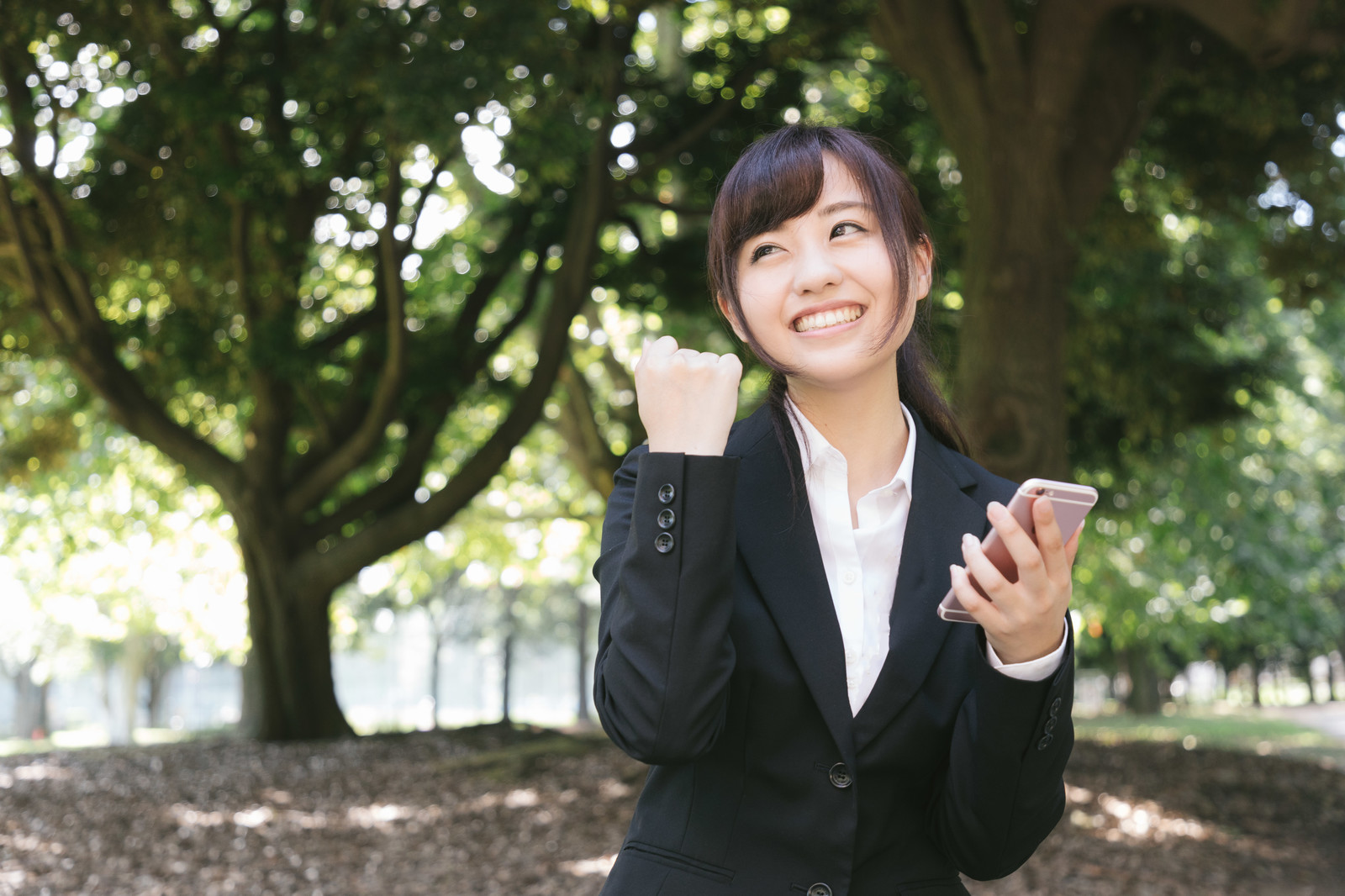 新卒就職活動 大手企業は倍率が高く狭き門 高学歴や大学名がないと難しいって本当 隠れた優良中堅企業も見つけよう 学ぶ 知る 共有する 出会う 全てが揃った就活応援プラットフォーム