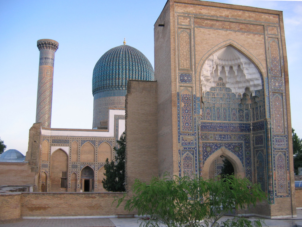 Le mausolée du Gour Emir à Samarcande ( photo : C. Ollagnier, 2007)