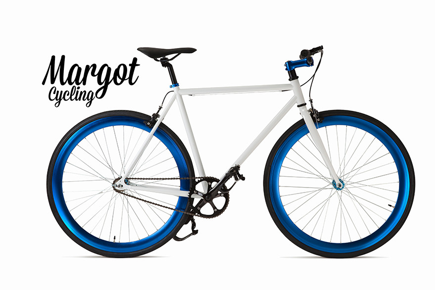 Fxed bike MARGOT AQUA. Telaio bianco e parti nere. Spicca il luminoso blu anodizzato di cerchi, collarino, pipa manubrio e mozzi. Luminosità ed eleganza!