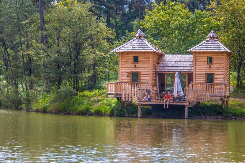 cabane sur l'eau