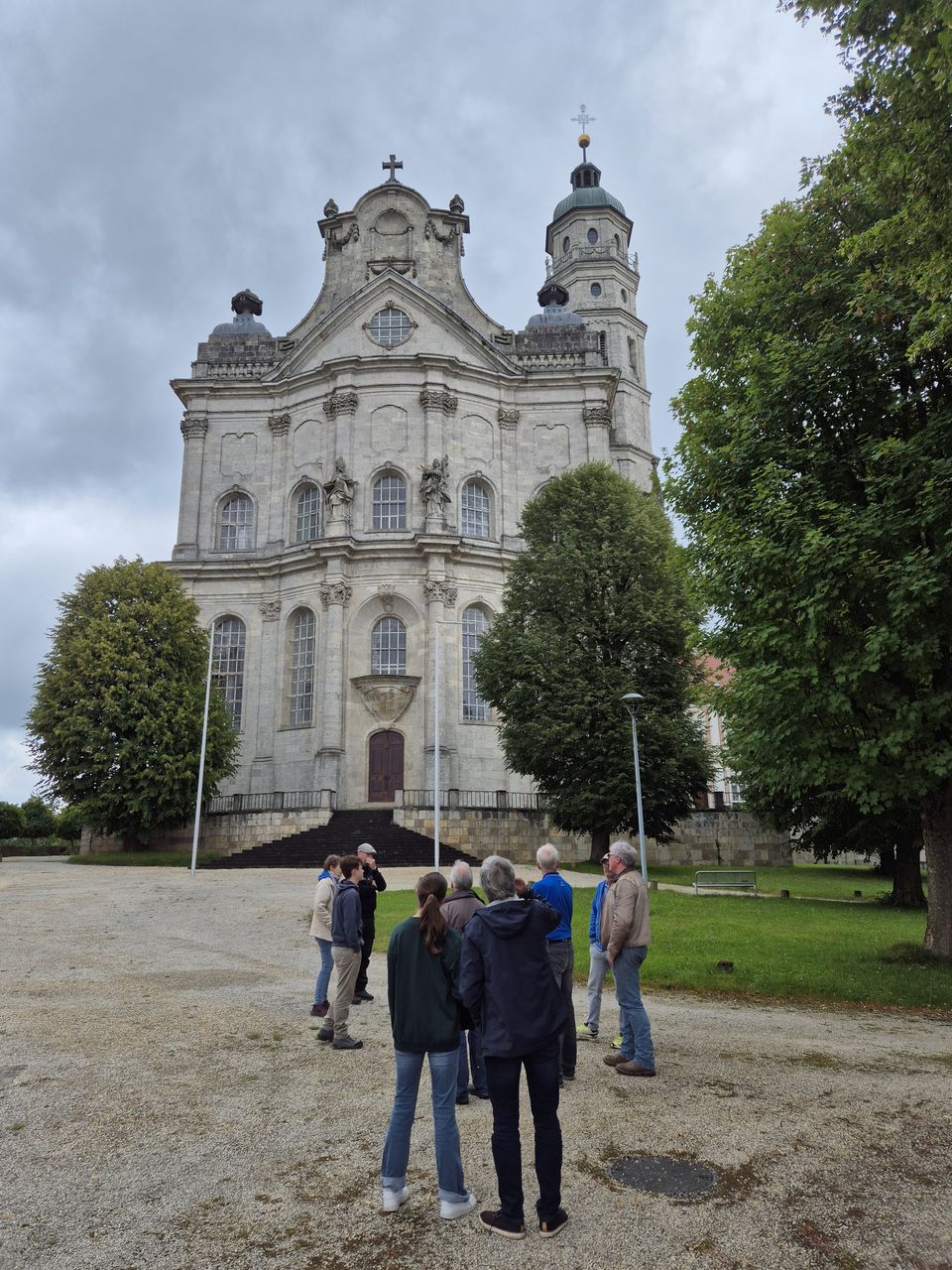 Das Kloster Neresheim - Ansicht von unten