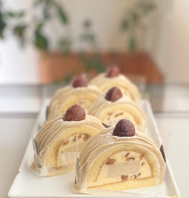球磨栗のモンブラン ロールケーキ専門店 モンモランシー 球磨栗のモンブラン ロールケーキ専門店 モンモランシー
