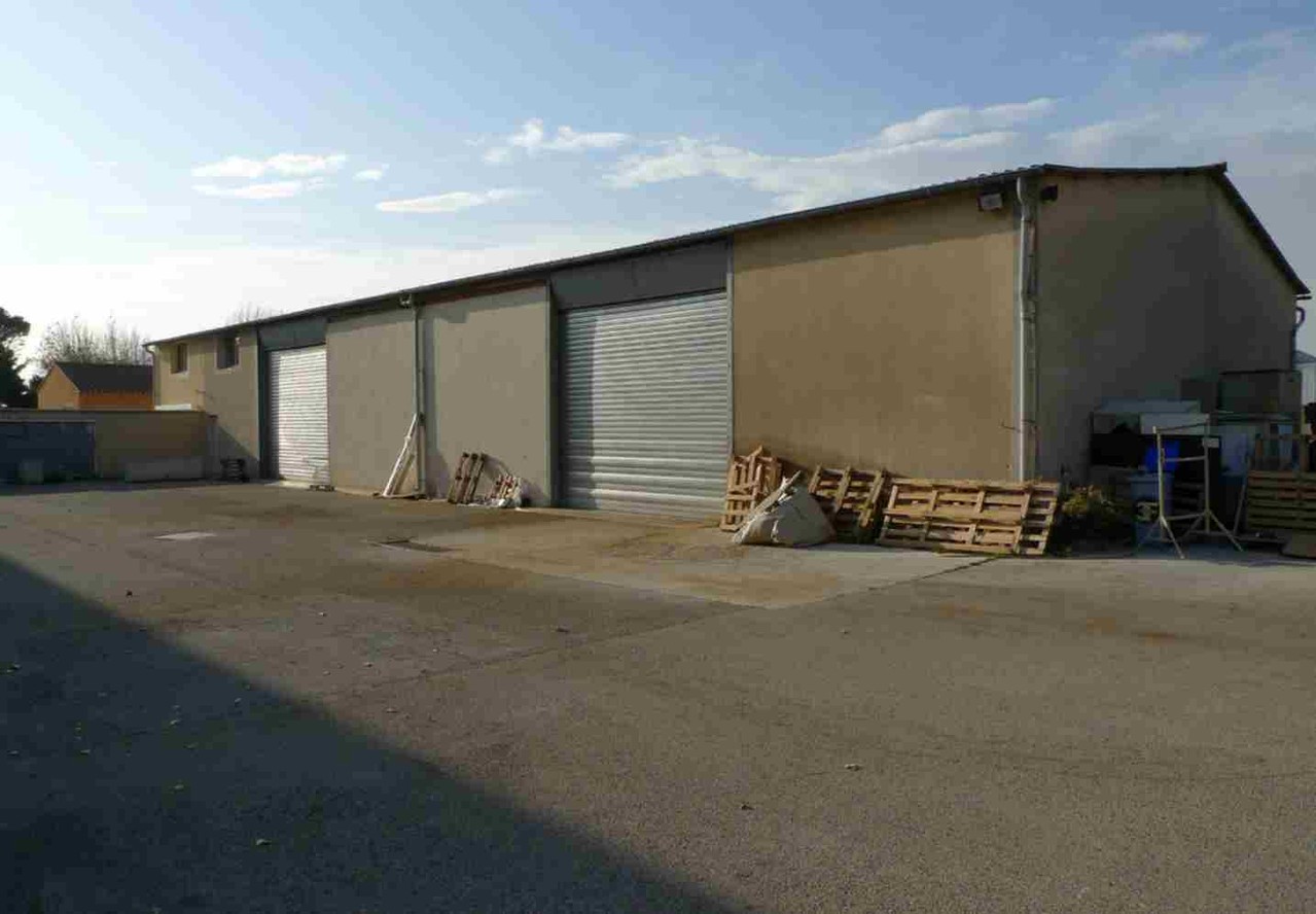 VENTE ENTREPOT JONQUIÈRES, ENTREPOT A VENDRE JONQUIÈRES, ENTREPOT 84150