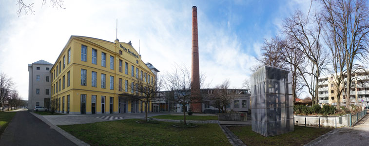 Linzer Tuchfabrik, Fabriksschlot, Wohnhäuser