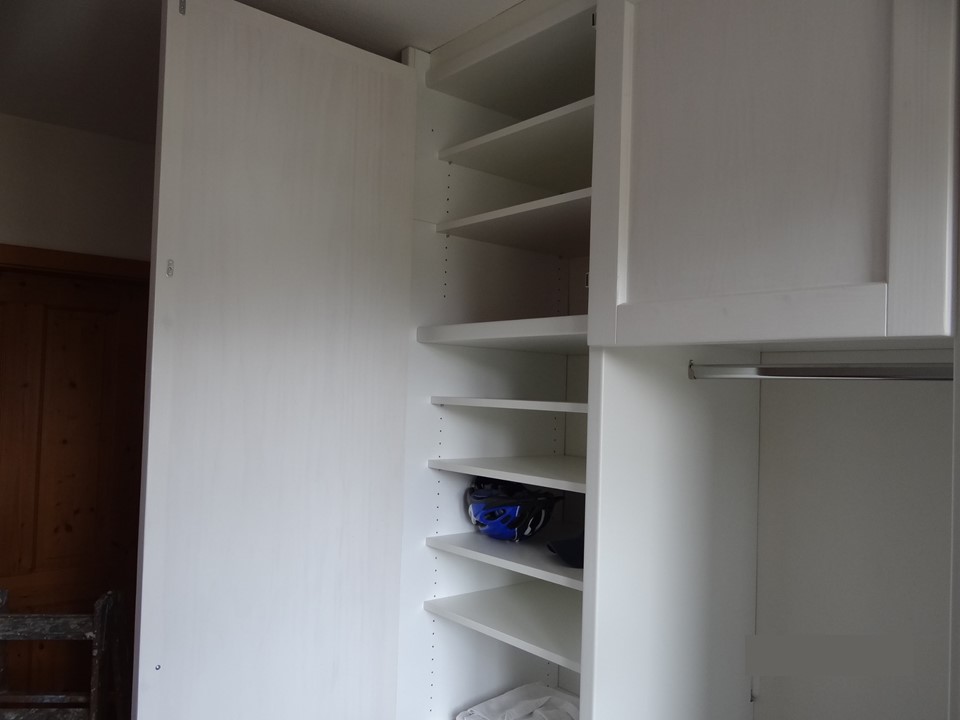 Detail Schrank links