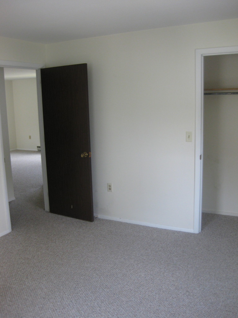 47 Meadow Rd, Keene, NH Dunbar Properties