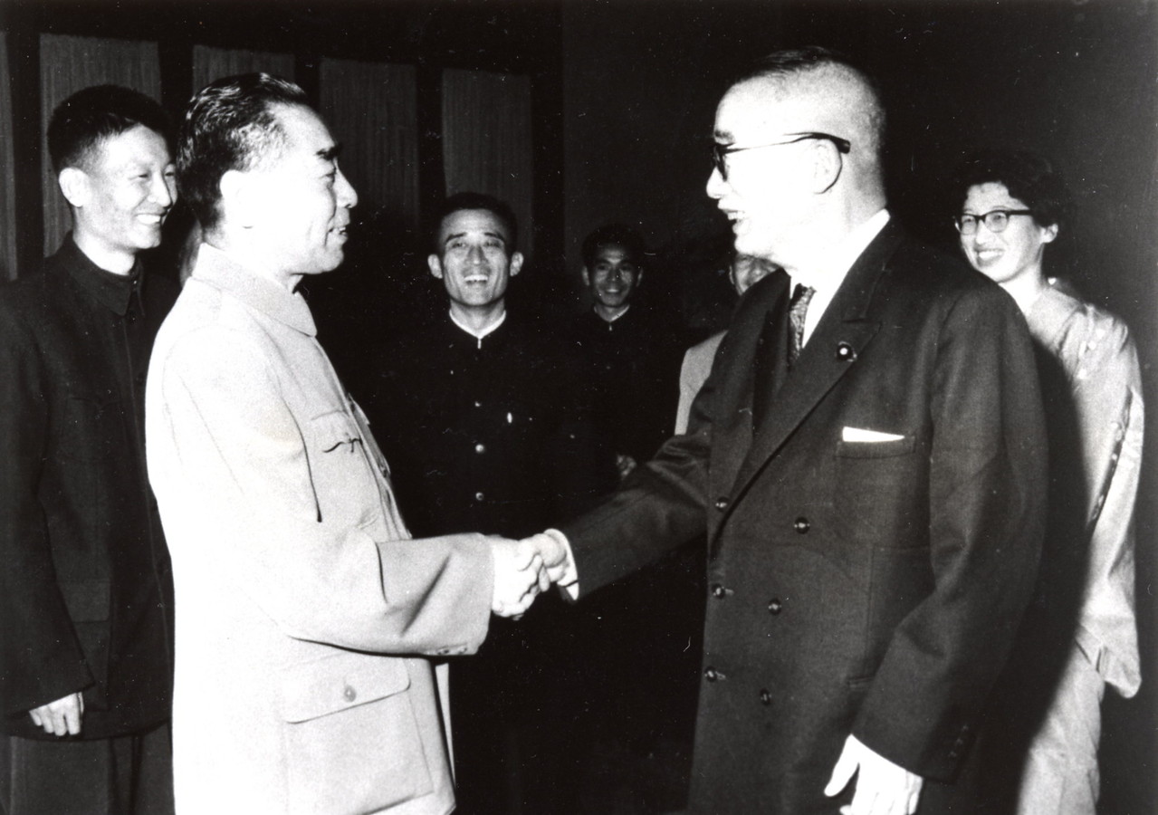 周恩来 